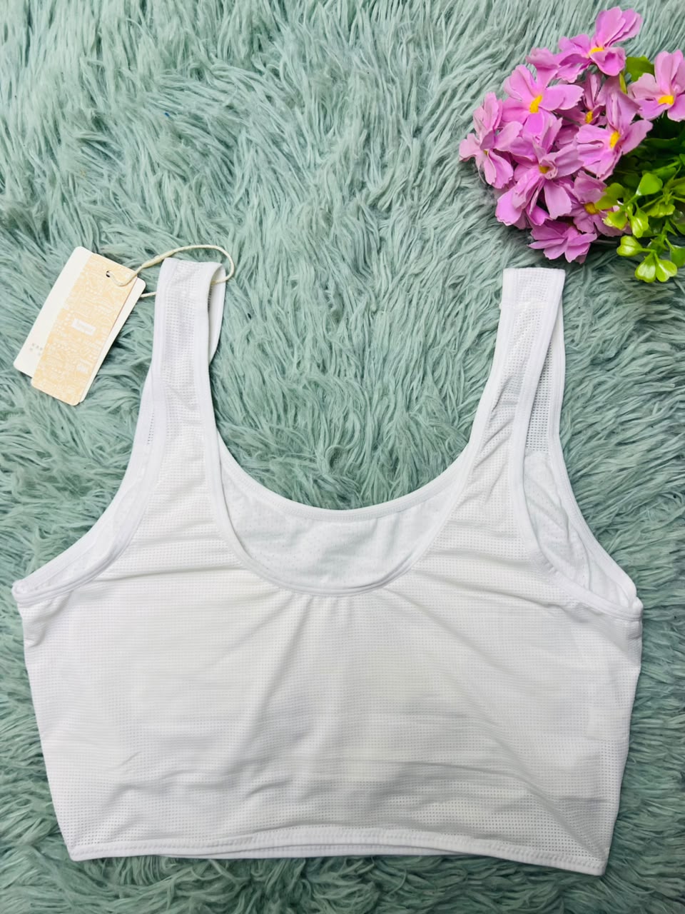 Seamless Breathable Mesh Sports Bra – Smile Graphic Crop Top