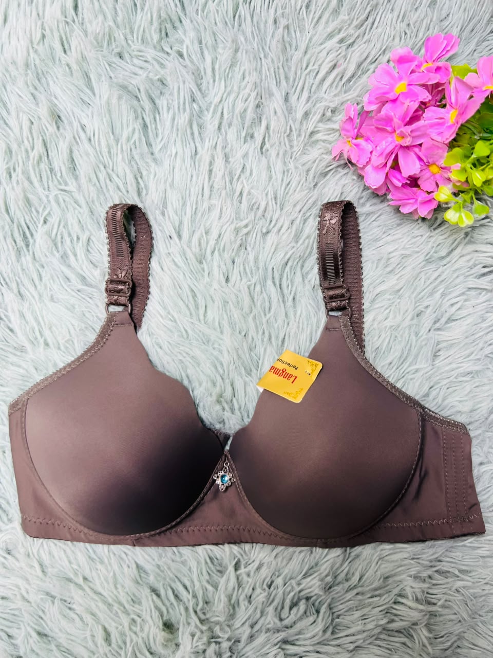 Seamless Sweetheart T-Shirt Bra – Crystal Charm Padded Bra