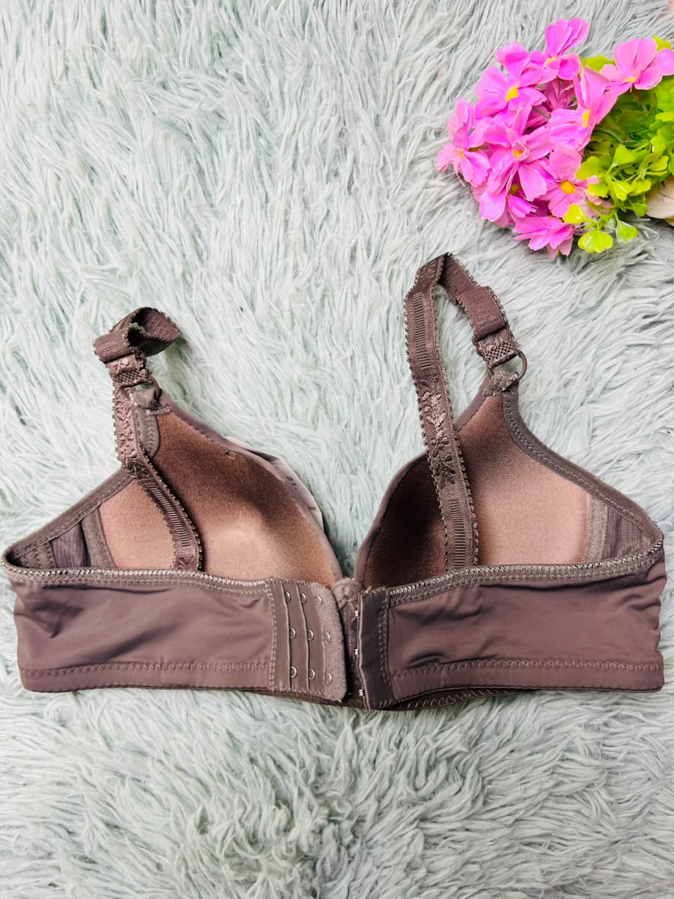 Seamless Sweetheart T-Shirt Bra – Crystal Charm Padded Bra