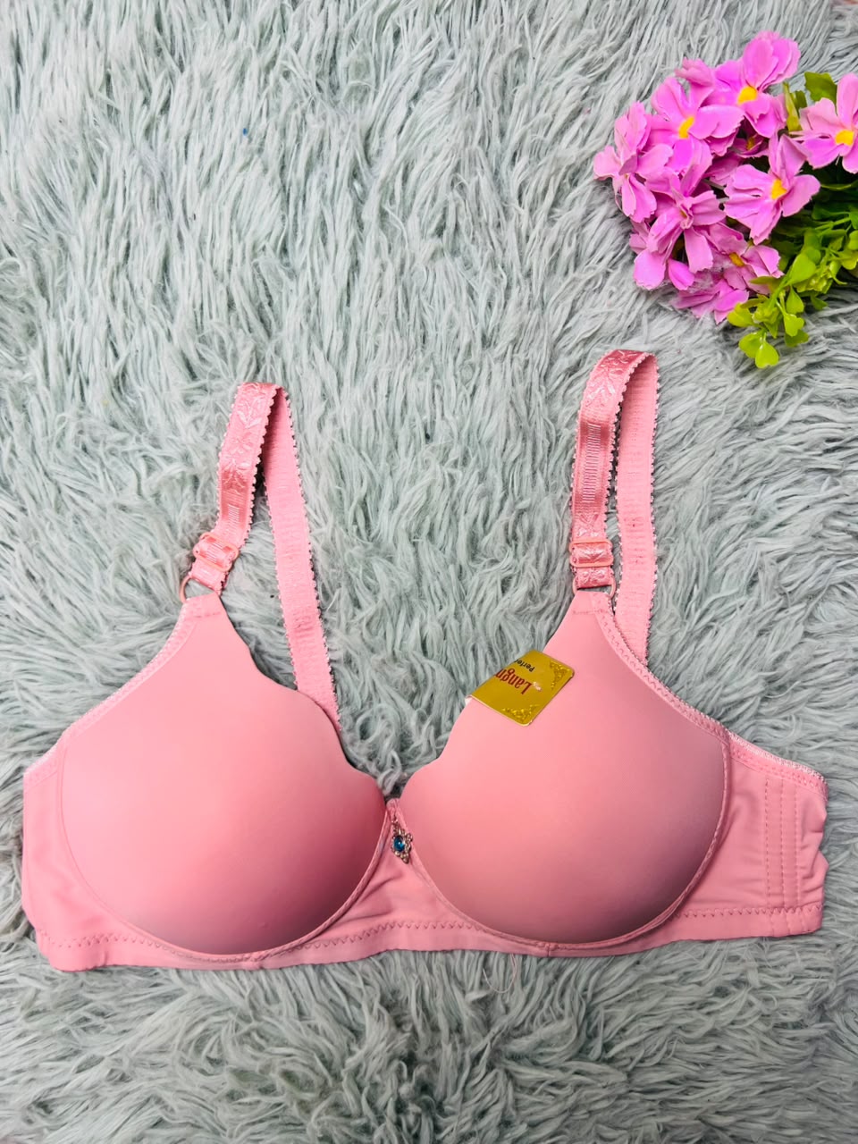 Seamless Sweetheart T-Shirt Bra – Crystal Charm Padded Bra