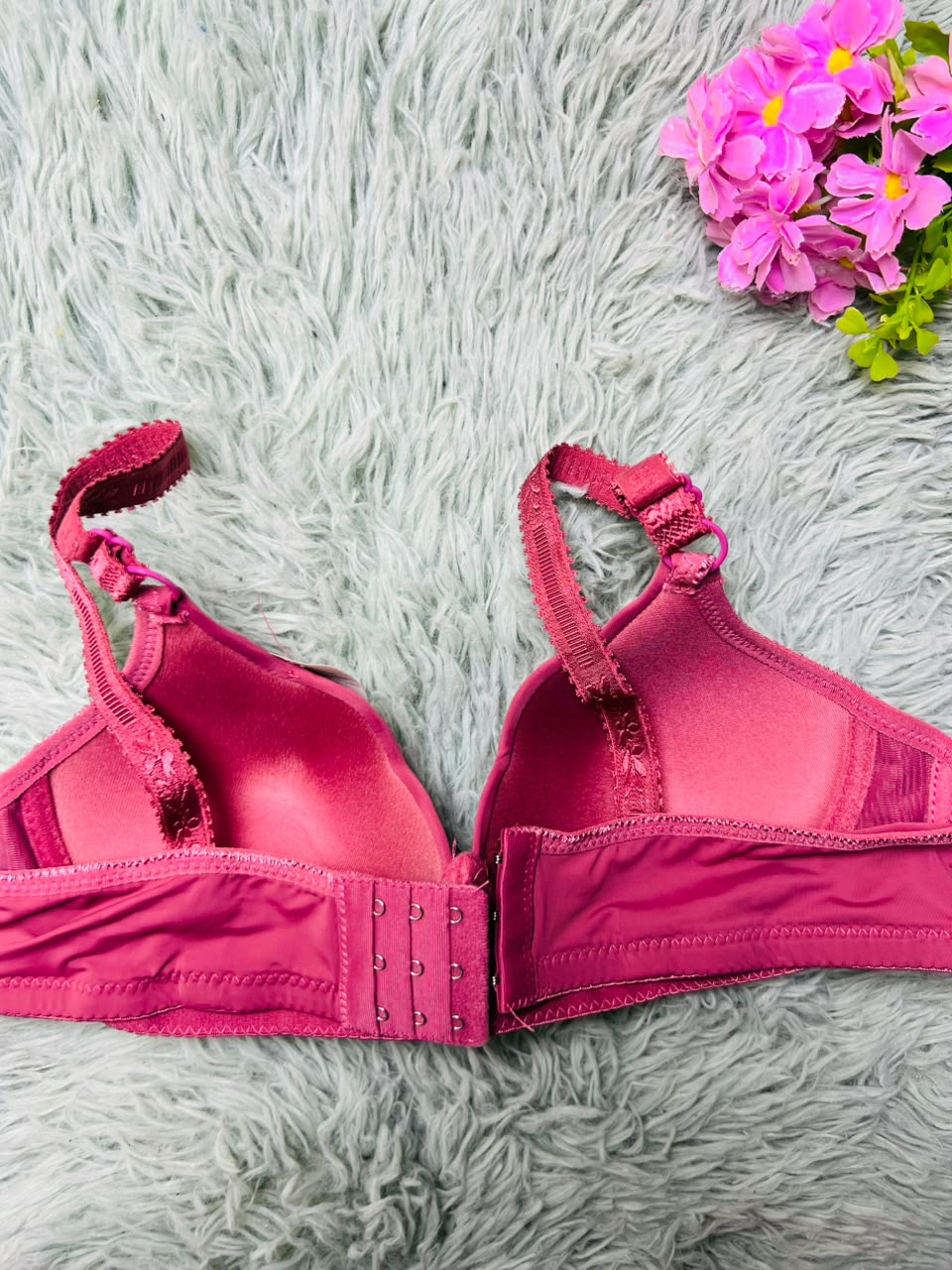 Seamless Sweetheart T-Shirt Bra – Crystal Charm Padded Bra